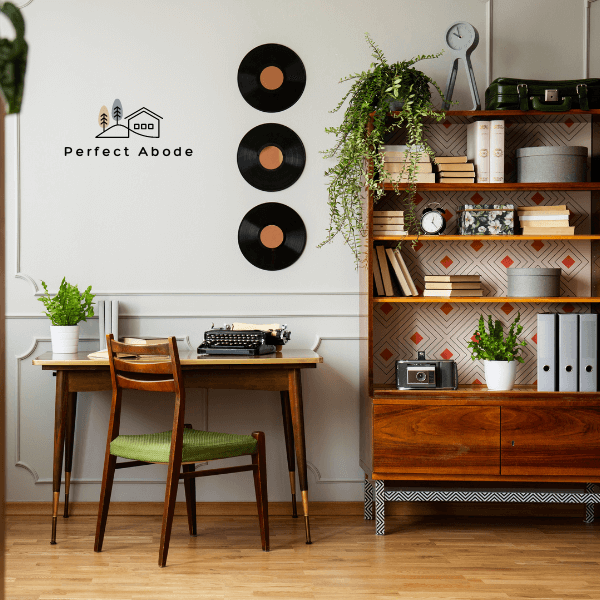 implementing decorative objects and keepsakes